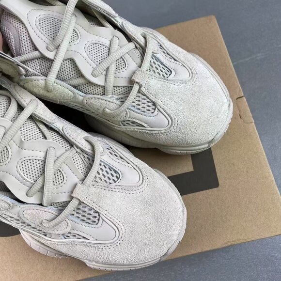🛩NWT|Outdoor Yeezy 500 durable shoes - Picture 5 of 5